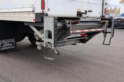 2019 International 4300 DRW w/26.5' Supreme Cargo Box