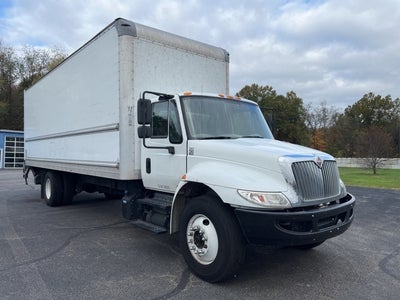 2019 International 4300 DRW w/Cargo Box
