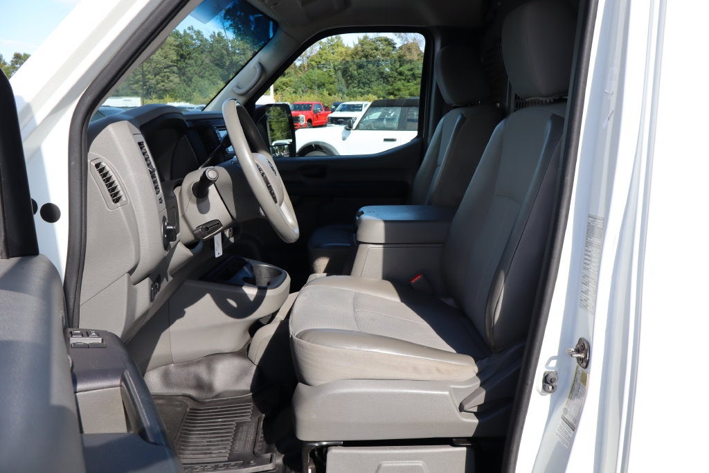 2018 Nissan NV2500 HD SV Standard Roof