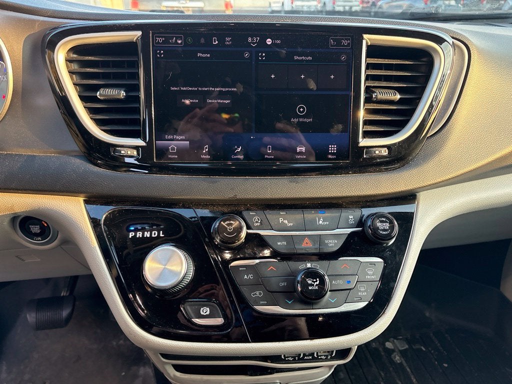 2022 Chrysler Pacifica Touring L