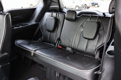 2025 Chrysler Pacifica Limited S