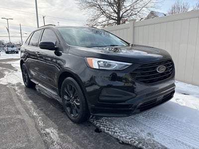 2022 Ford Edge SE