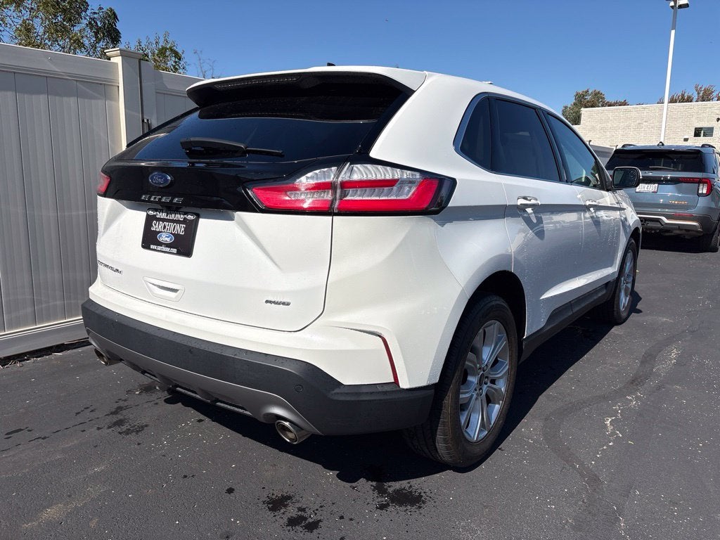 2024 Ford Edge Titanium