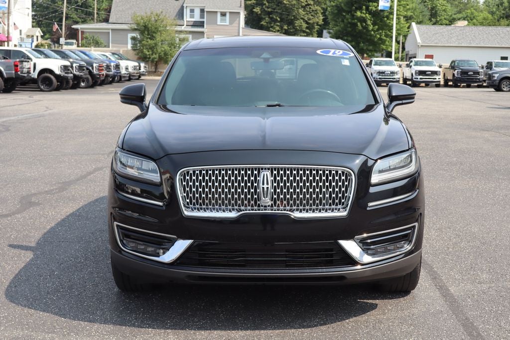2019 Lincoln Nautilus Select