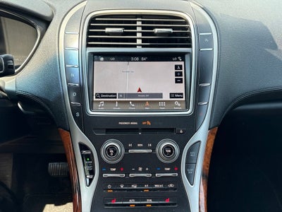 2019 Lincoln Nautilus Select