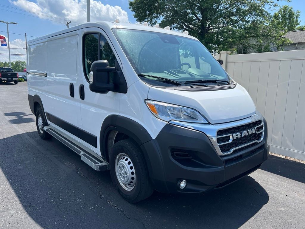 2025 RAM ProMaster 2500 Base