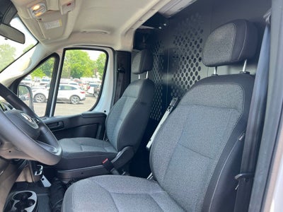 2025 RAM ProMaster 2500 Base