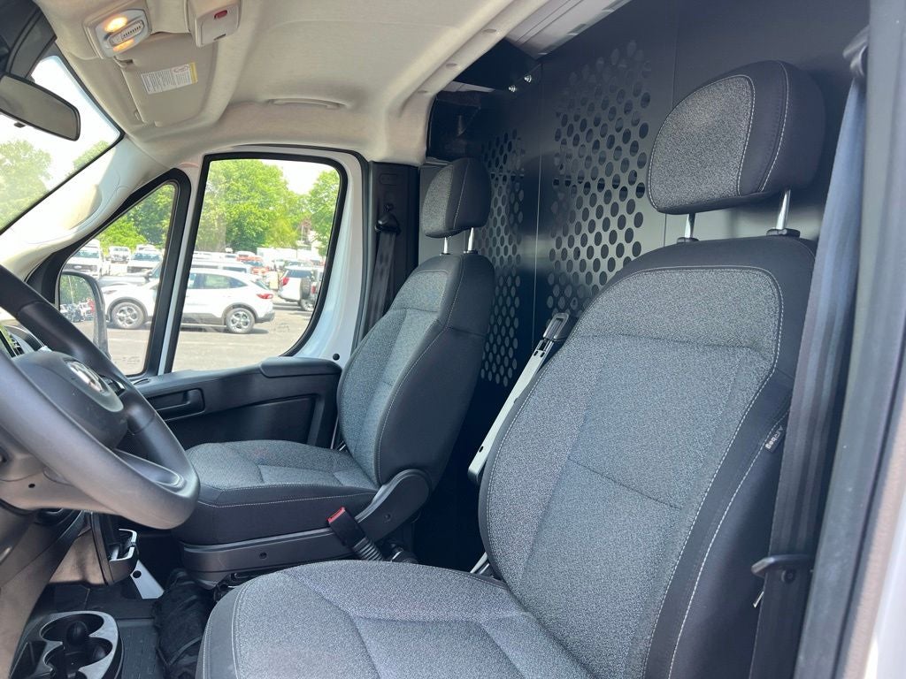 2025 RAM ProMaster 2500 Base