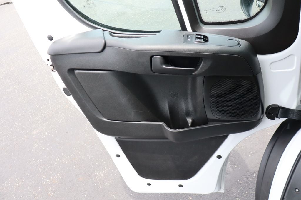 2025 RAM ProMaster 2500 Low Roof