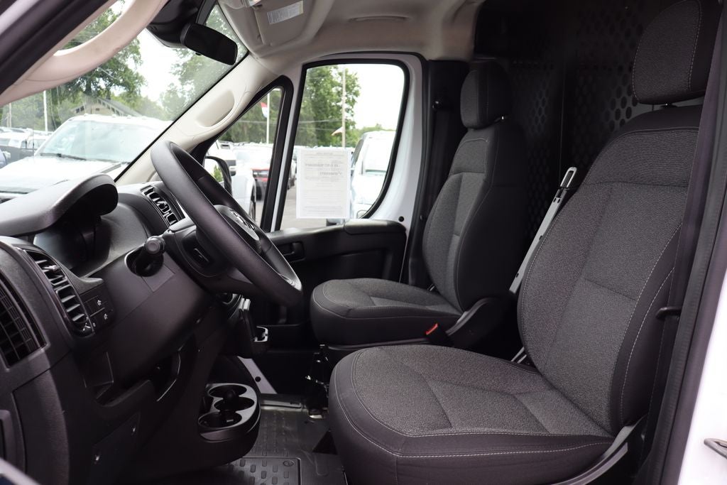 2025 RAM ProMaster 2500 Low Roof