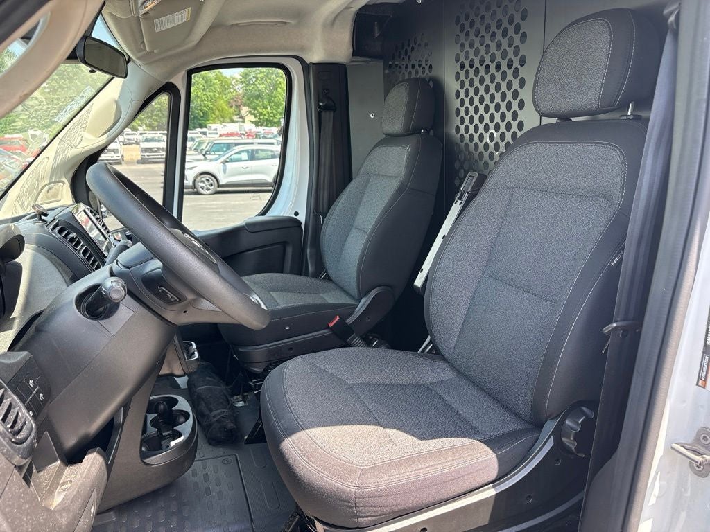 2025 RAM ProMaster 2500 Base