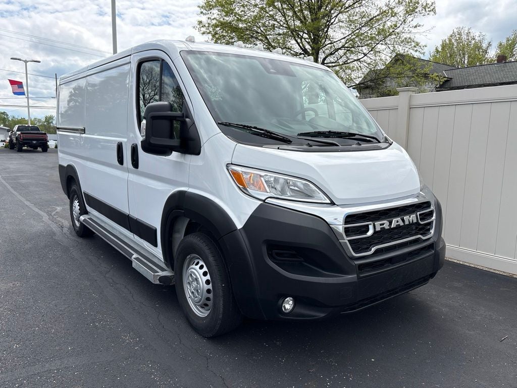 2025 RAM ProMaster 2500 Base