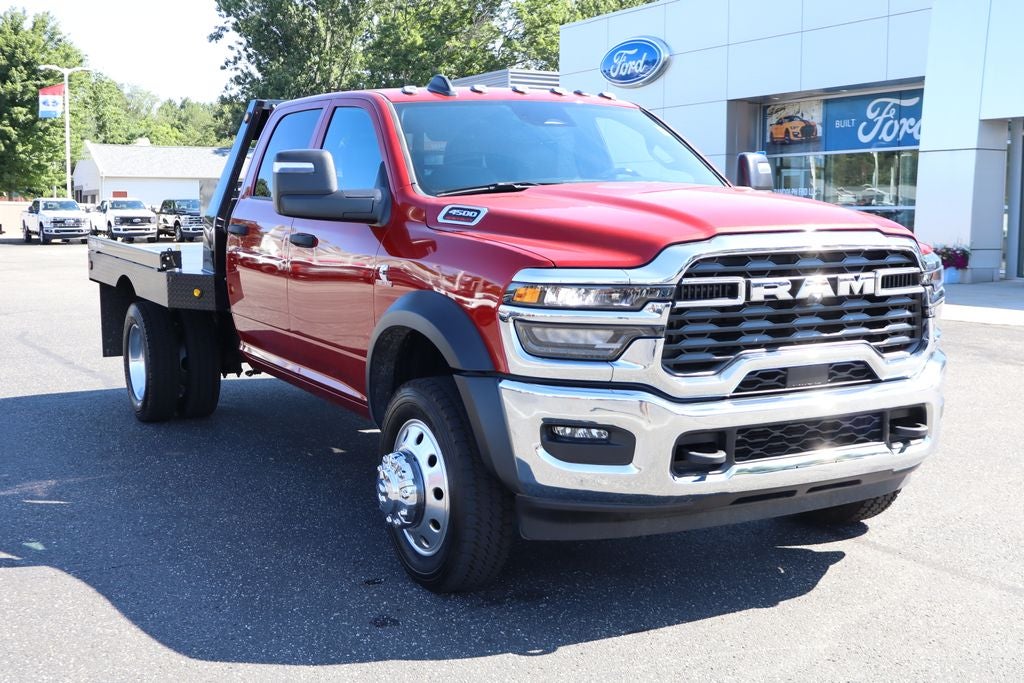 2026 RAM 4500HD Tradesman DRW w/9.5' Bradford Built Flat Bed
