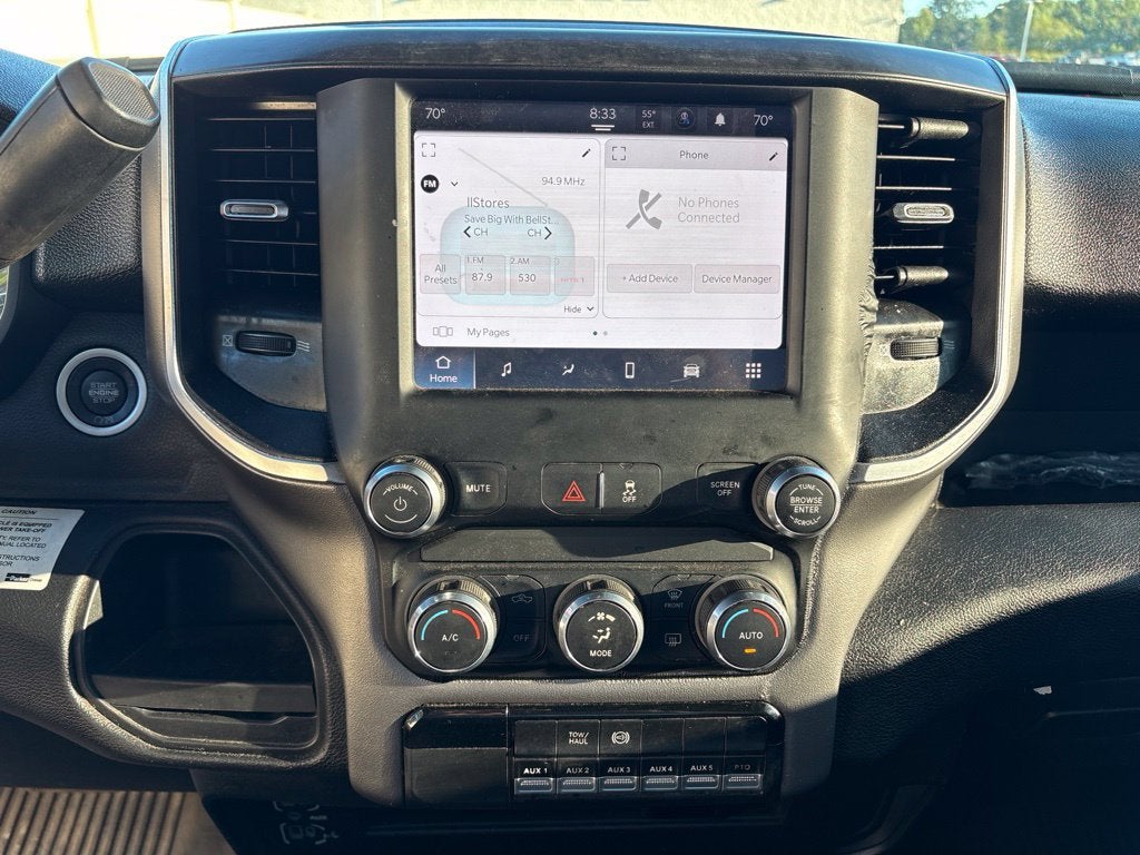 2024 RAM 5500HD SLT DRW w/Rollback