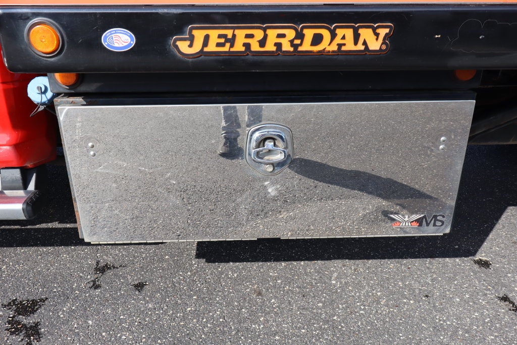2024 RAM 5500HD SLT DRW w/20' Jerr-Dan Roll Back