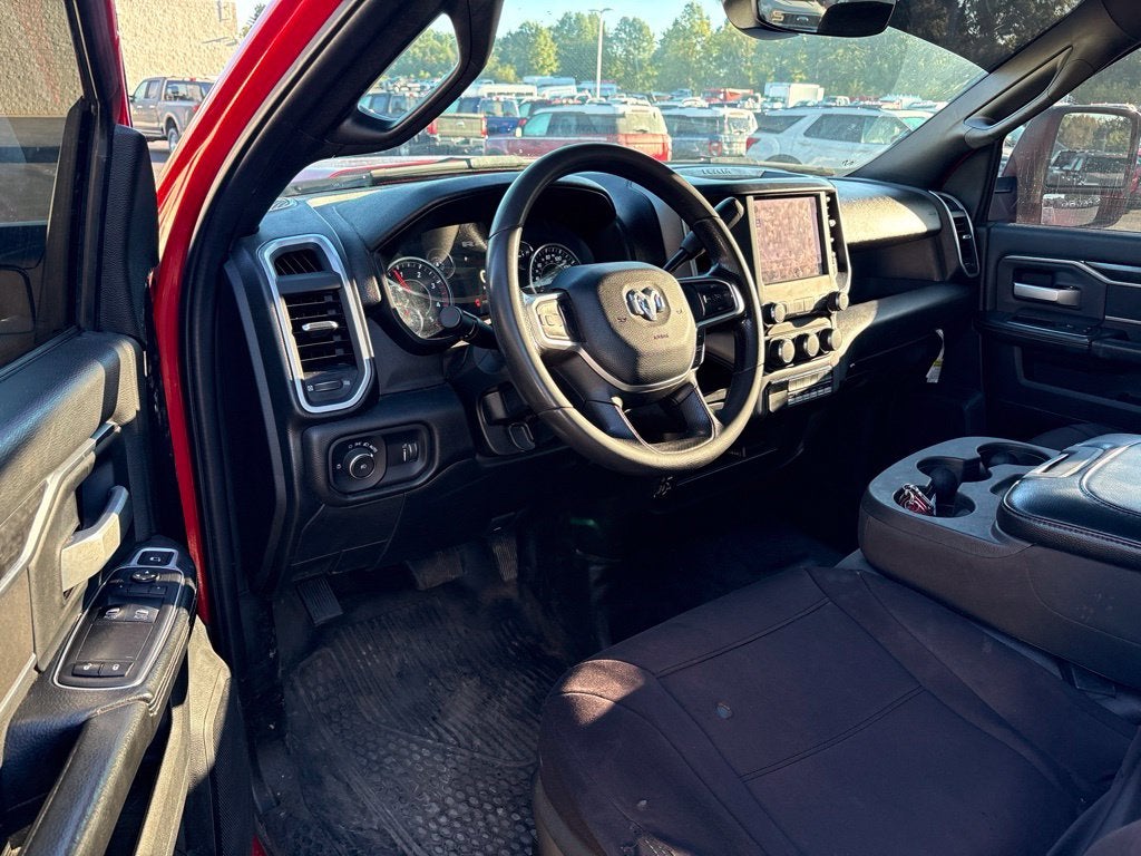 2024 RAM 5500HD SLT DRW w/Rollback