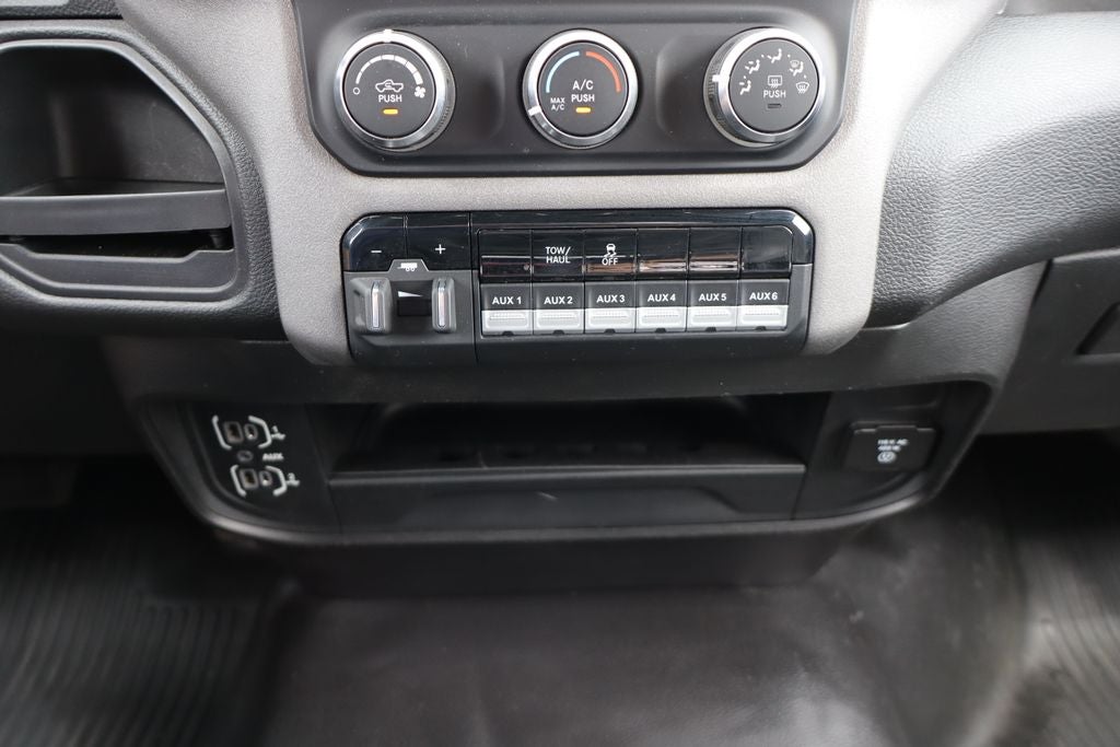 2021 RAM 3500 Tradesman w/11' Reading Electric Dump Body