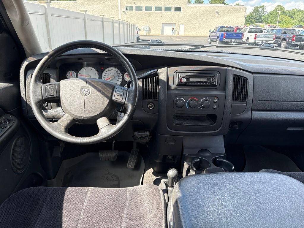 2005 Dodge Ram 3500 SLT DRW