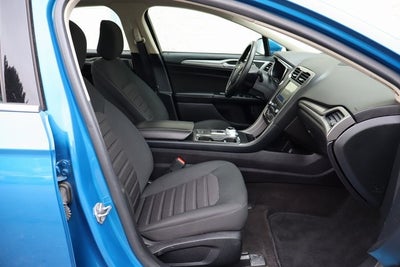 2020 Ford Fusion Hybrid SE