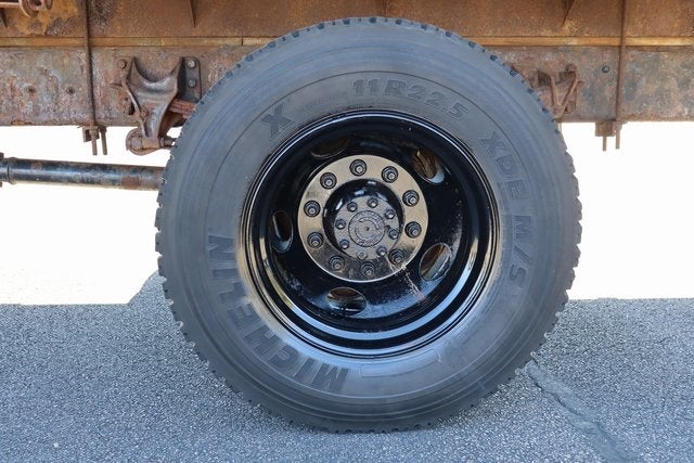 2011 Ford F-750SD XL DRW w/24' Supreme Flat Body