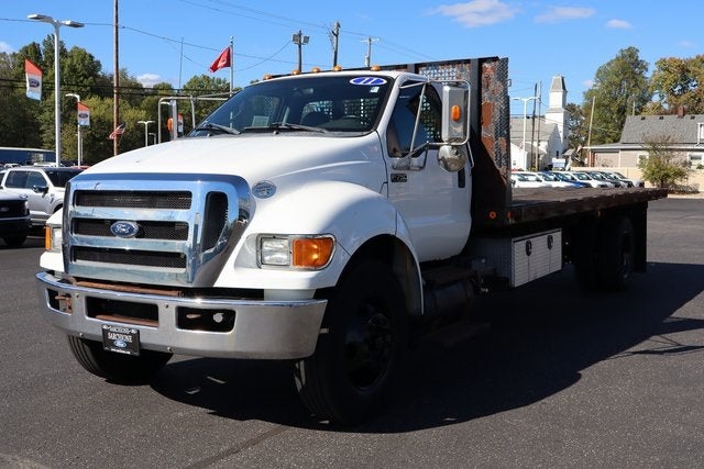 2011 Ford F-750SD XL DRW w/24' Supreme Flat Body