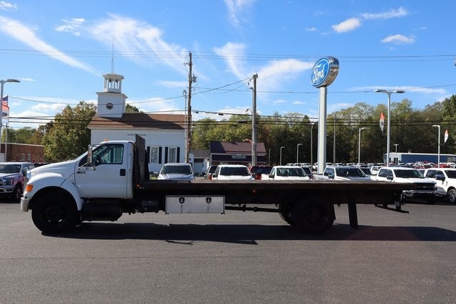 2011 Ford F-750SD XL DRW w/24' Supreme Flat Body