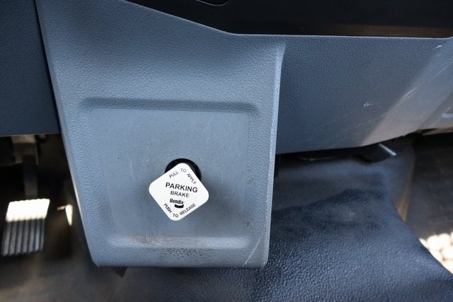 2011 Ford F-750SD XL DRW w/24' Supreme Flat Body