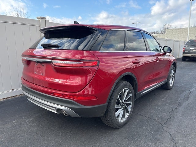 2023 Lincoln Corsair Standard