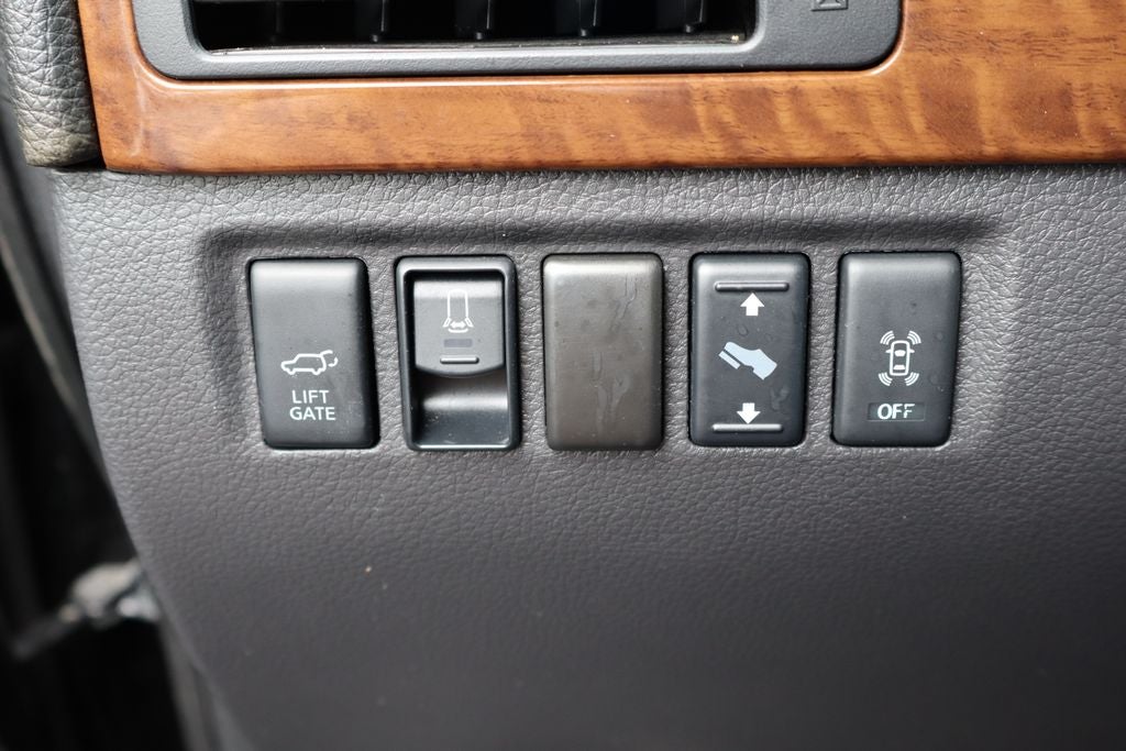 2015 Nissan Armada Platinum