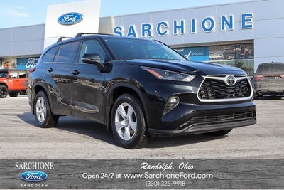 2022 Toyota Highlander LE