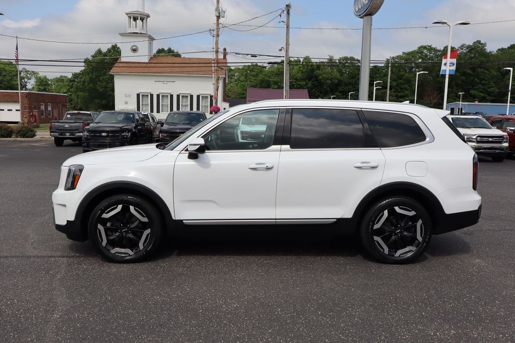 2023 Kia Telluride EX