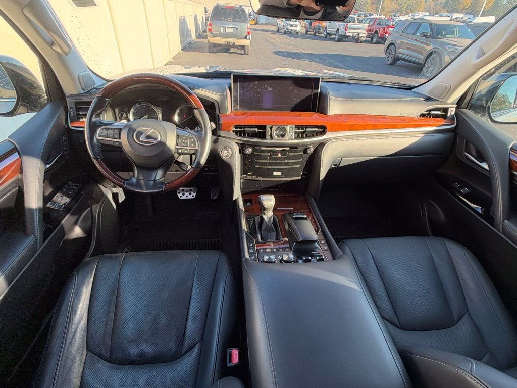 2020 Lexus LX 570