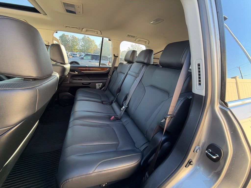 2020 Lexus LX 570