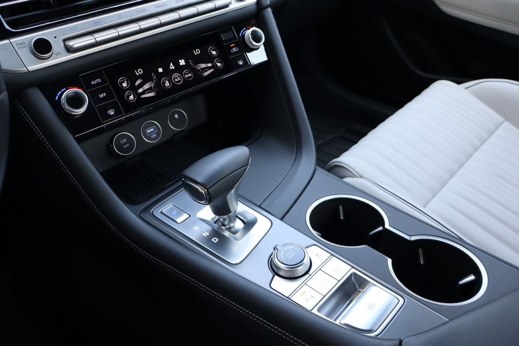 2024 Genesis G70 3.3T Sport Advanced