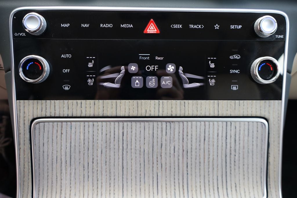 2025 Genesis GV80 2.5T Prestige