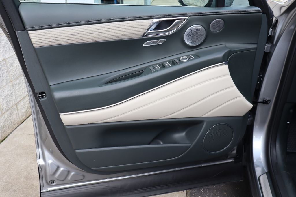 2025 Genesis GV80 2.5T Prestige