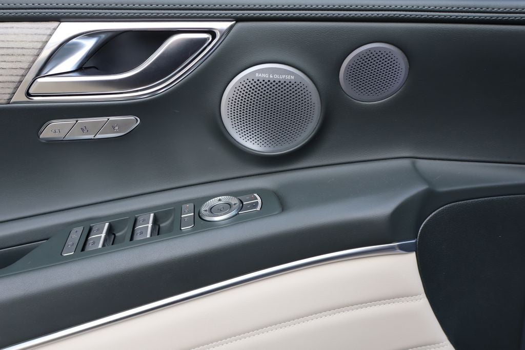 2025 Genesis GV80 2.5T Prestige