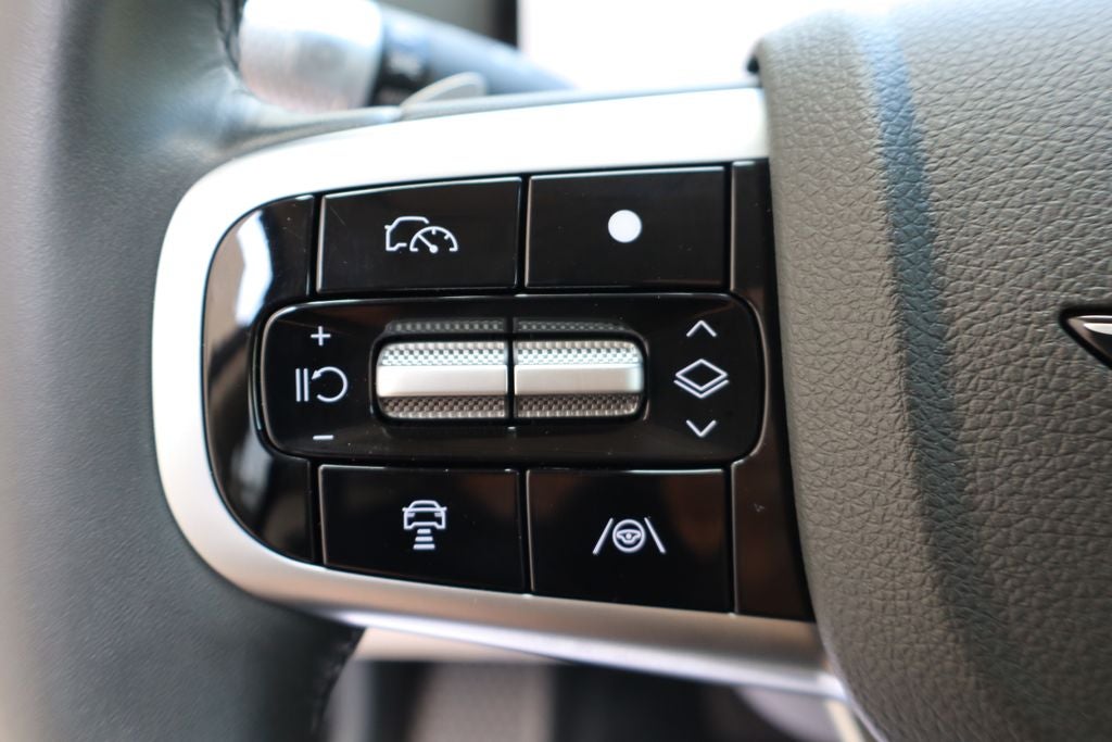 2025 Genesis GV80 2.5T Prestige