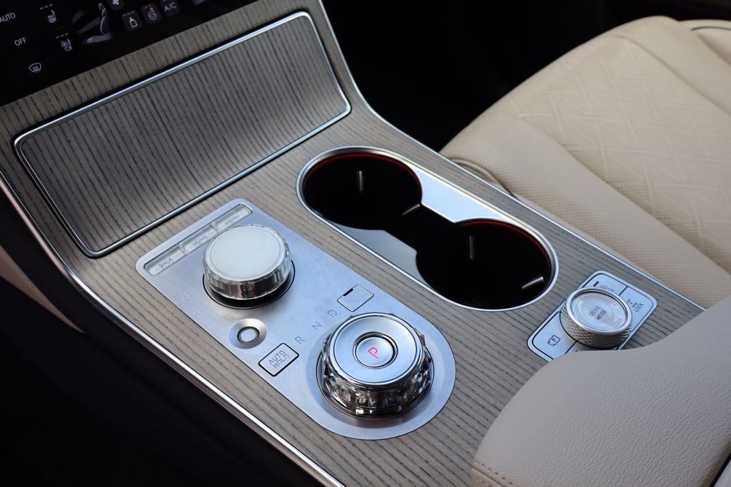 2025 Genesis GV80 2.5T Prestige