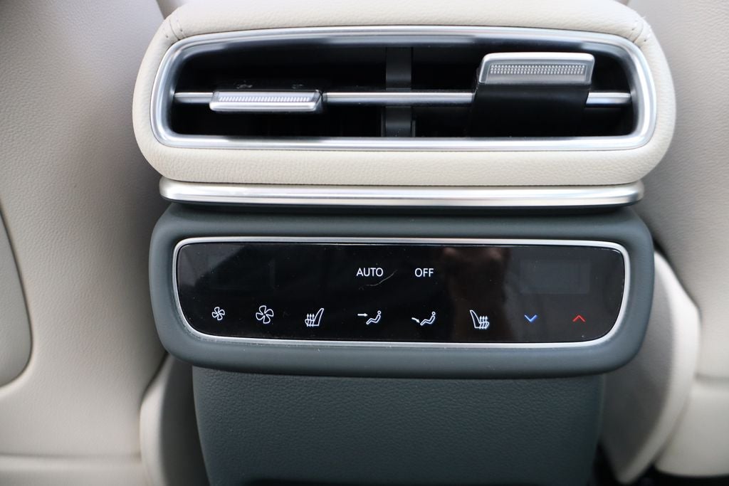 2025 Genesis GV80 2.5T Prestige
