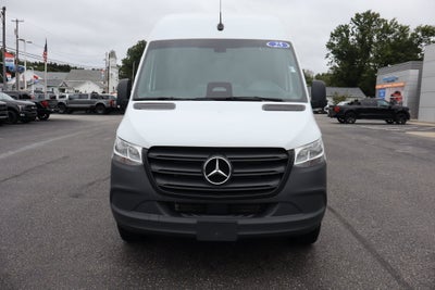 2025 Mercedes-Benz Sprinter 2500 Cargo 144 WB