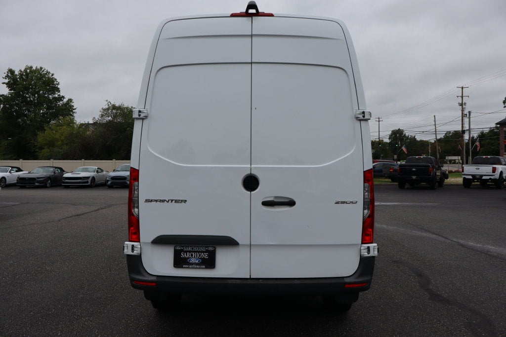 2025 Mercedes-Benz Sprinter 2500 Cargo 144 WB
