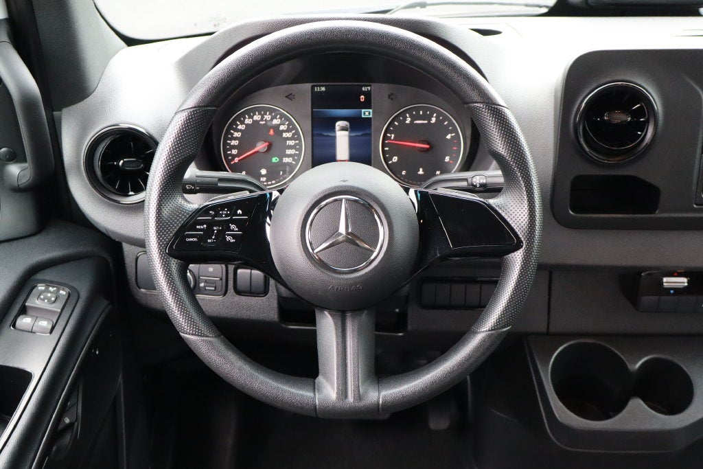 2025 Mercedes-Benz Sprinter 2500 Cargo 144 WB