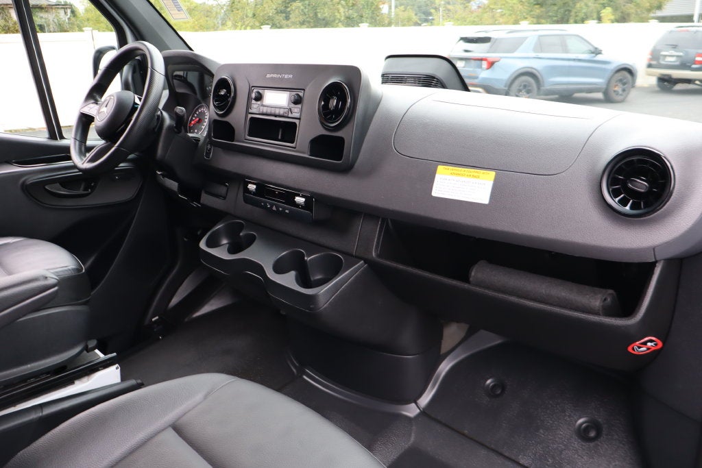 2025 Mercedes-Benz Sprinter 2500 Cargo 144 WB