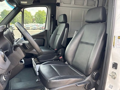 2025 Mercedes-Benz Sprinter 2500 Cargo 144 WB
