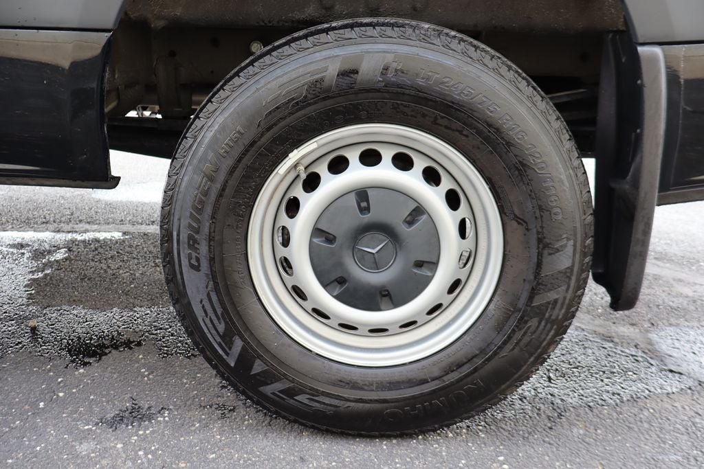 2022 Mercedes-Benz Sprinter 2500 12-Passenger 144 WB