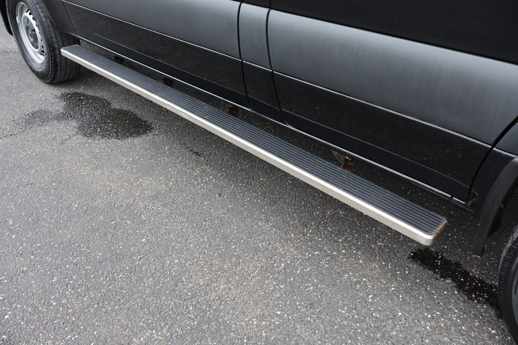 2022 Mercedes-Benz Sprinter 2500 12-Passenger 144 WB