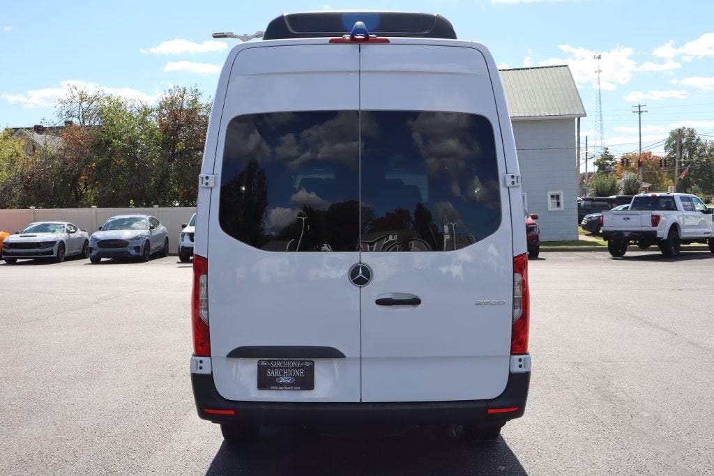 2025 Mercedes-Benz Sprinter 2500 Passenger 170 WB High Roof