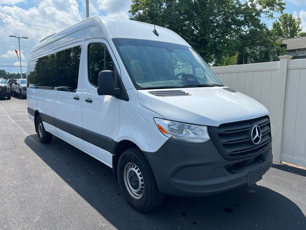 2025 Mercedes-Benz Sprinter 2500 Passenger 170 WB High Roof