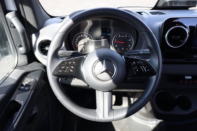 2025 Mercedes-Benz Sprinter 2500 Passenger 170 WB High Roof